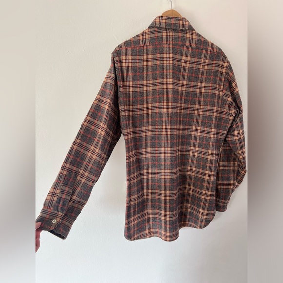 Pendleton Vintage 100% Virgin Wool Tan Red & Blue Plaid Button-Up Collared Shirt - Picture 8 of 11